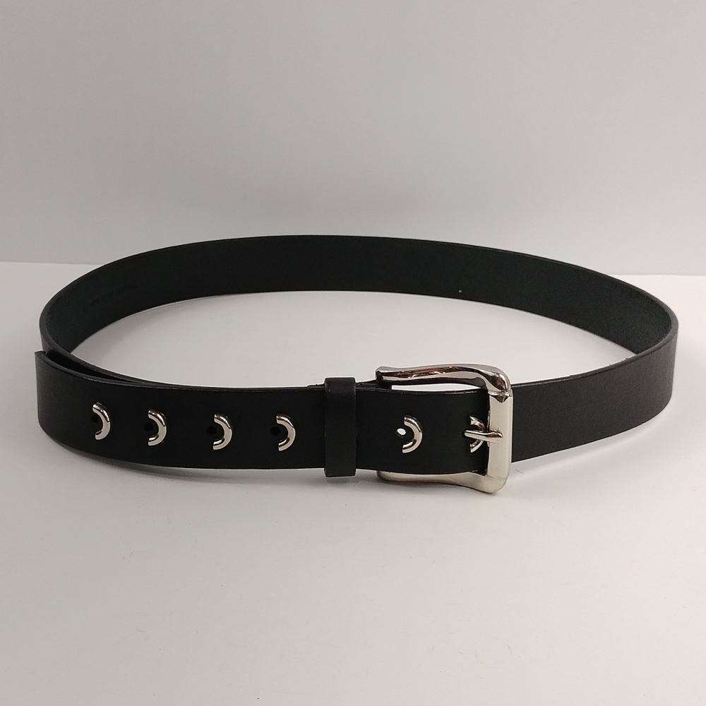 Black Leather Belt With Metal Accents - Picture 1 of 11